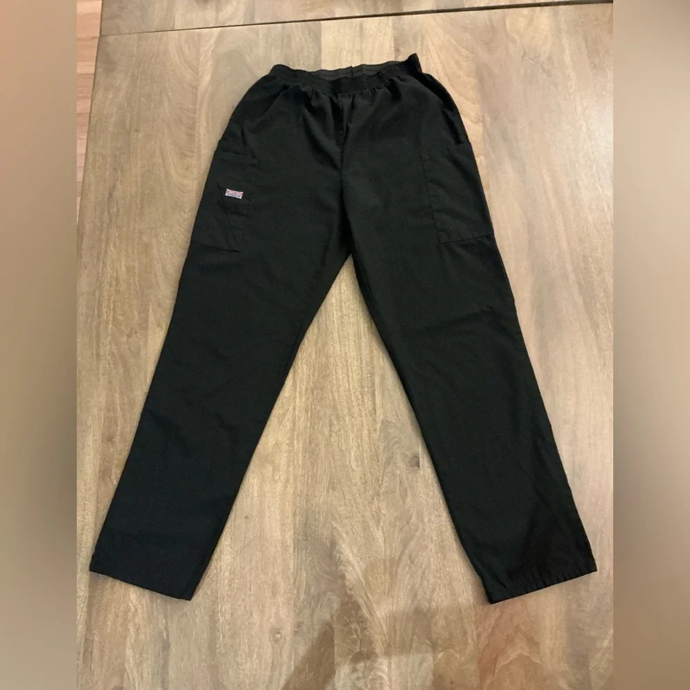 Cherokee Workwear Women's 4-Pocket Elastic Waist Utility Scrub Pants - Picture 3 of 5